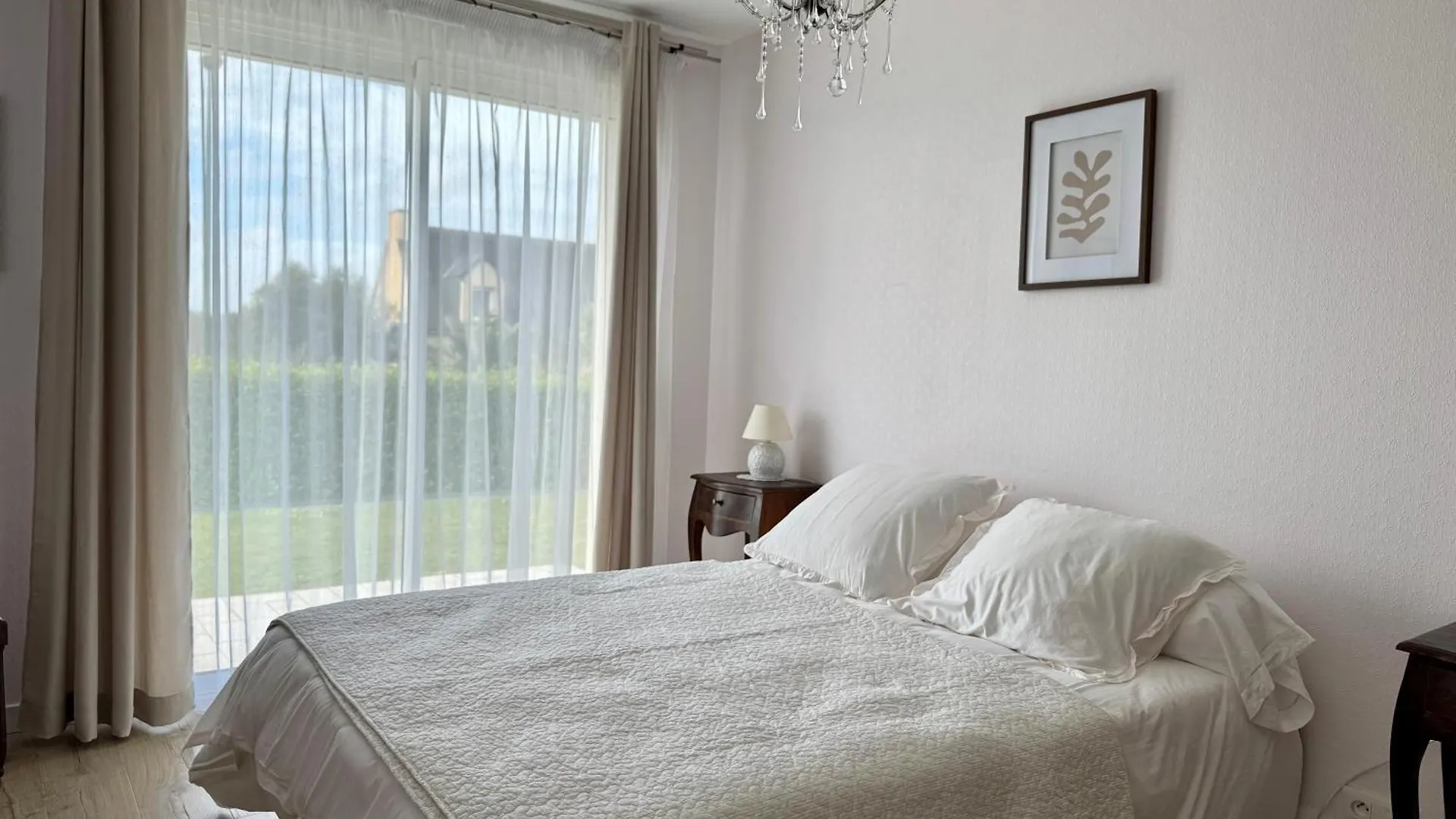 La Maison Des Agapanthes - Acces Pmr - A 20 Mn Des Plages Pluguffan 0*,  France