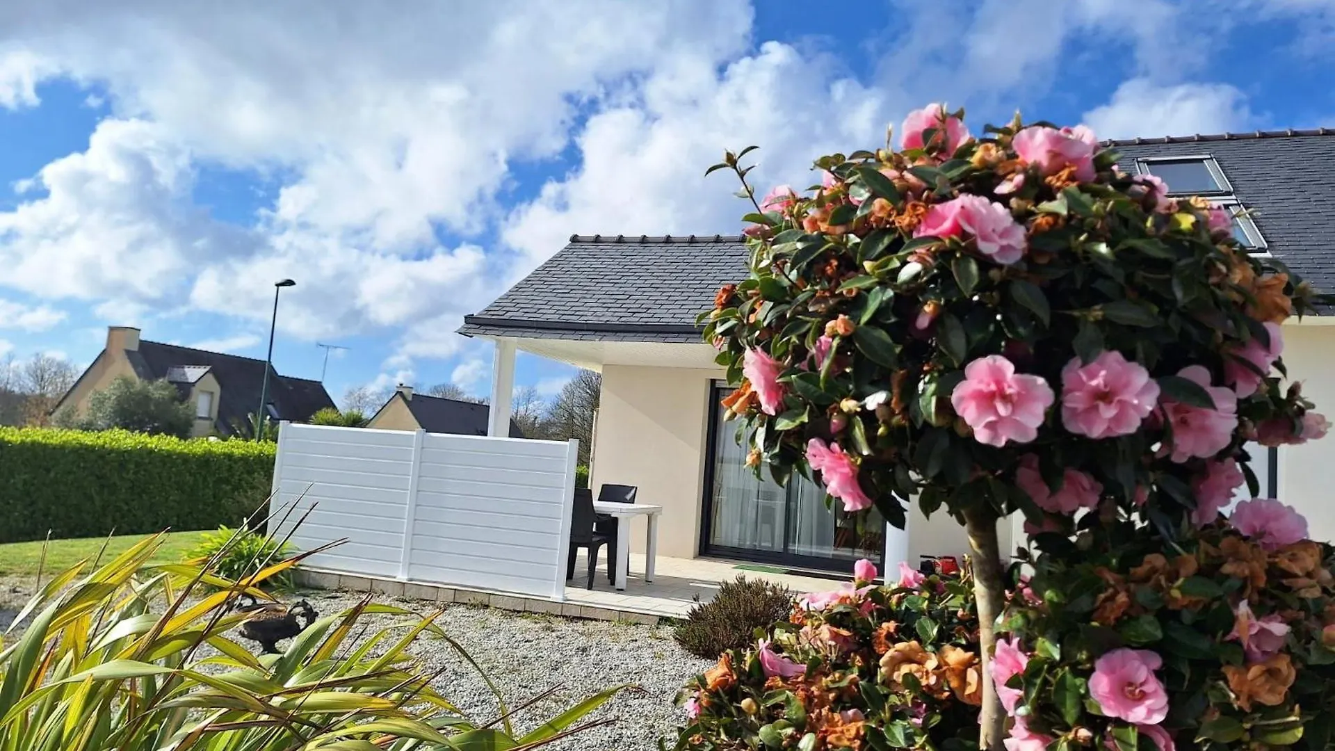 Casa de Férias La Maison Des Agapanthes - Acces Pmr - A 20 Mn Des Plages Pluguffan